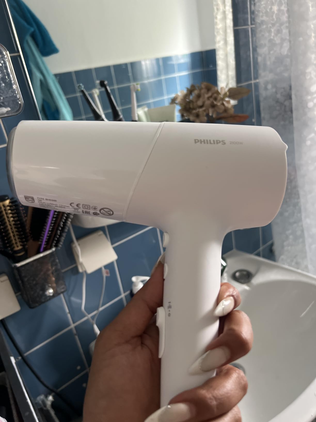 Endlich ein Föhn, der meine Kopfhaut schont