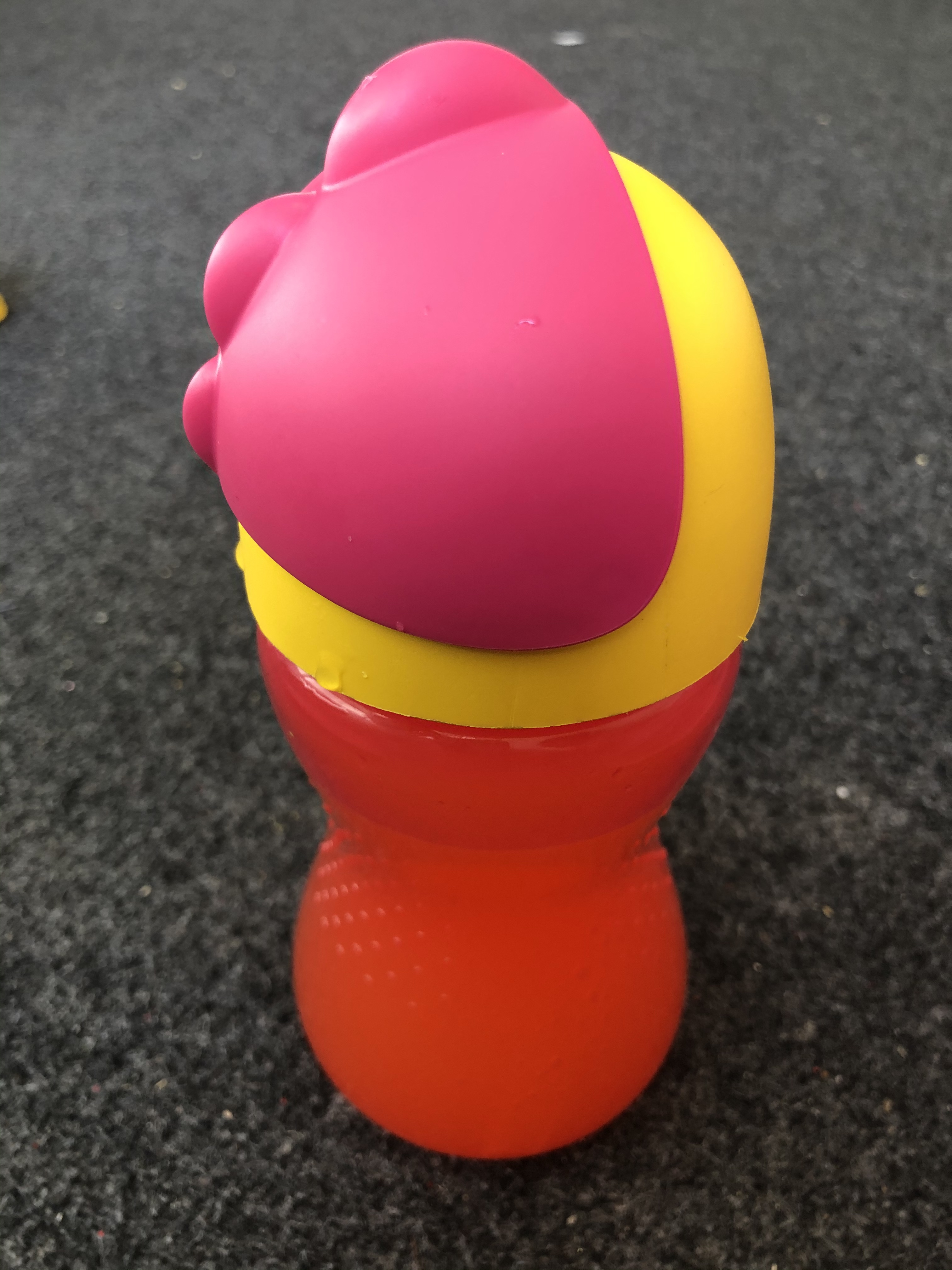 Gut, aber Strohhalm schwer zu reinigen